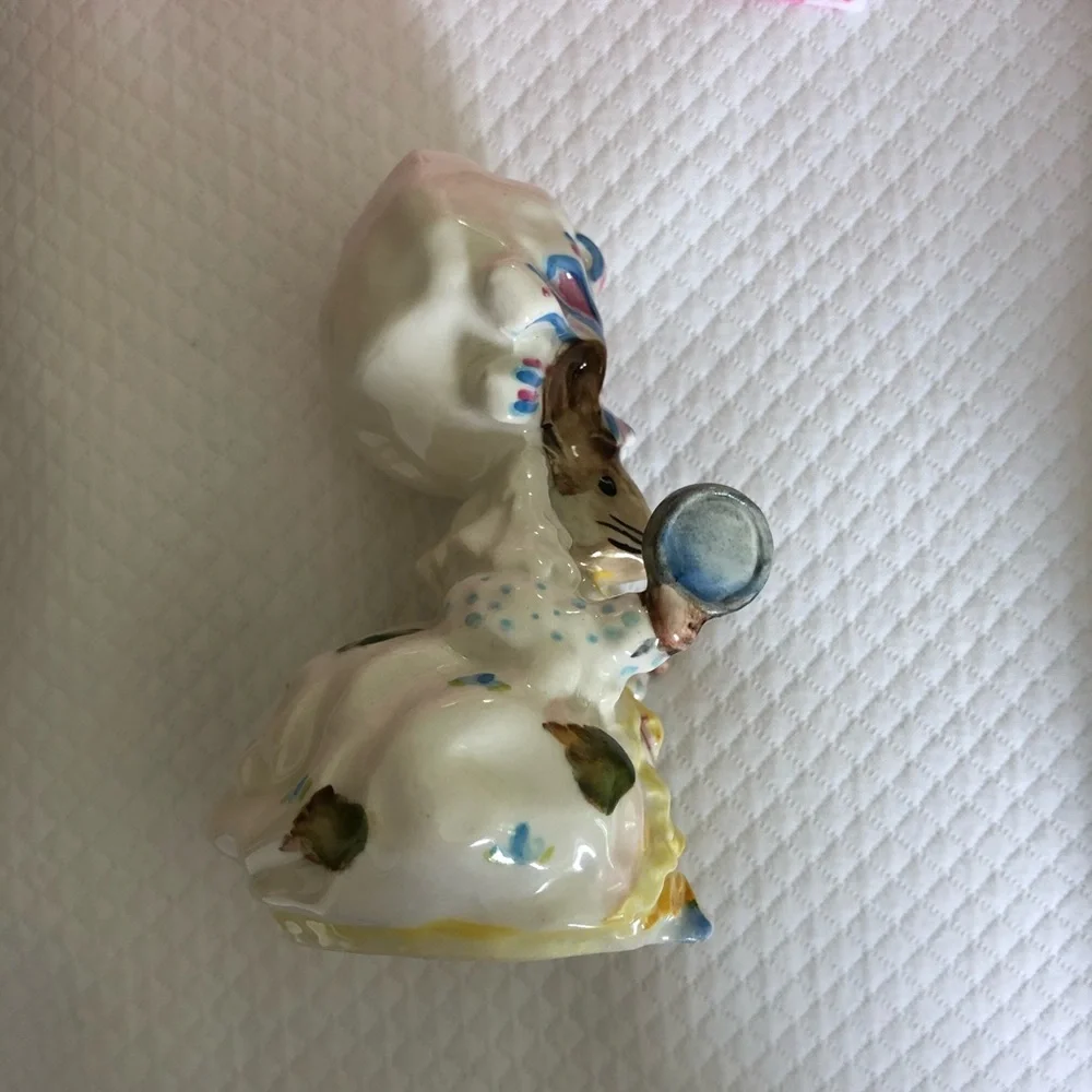 Beatrix Potter Lady Mouse Porcelain Figurine